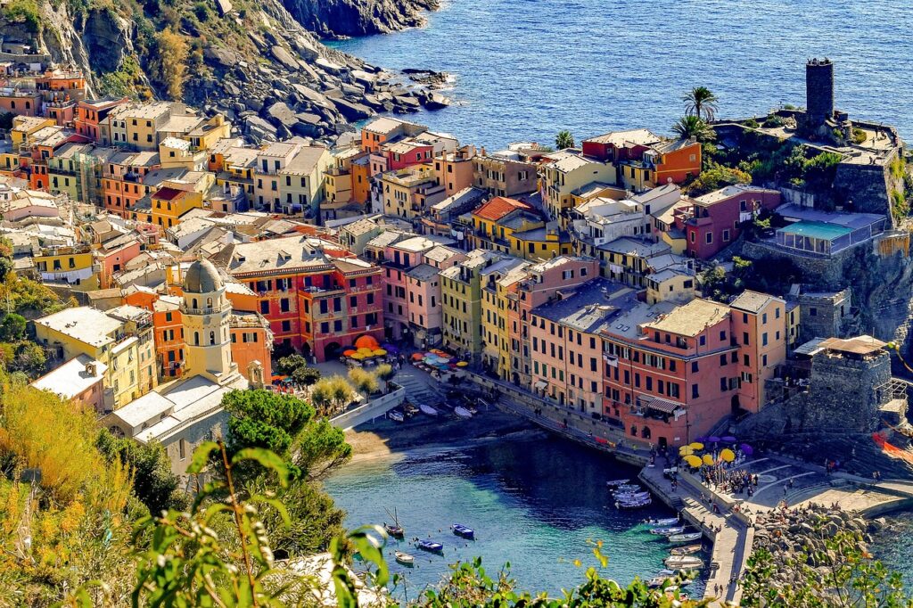 cinque-terre-2932111_1280